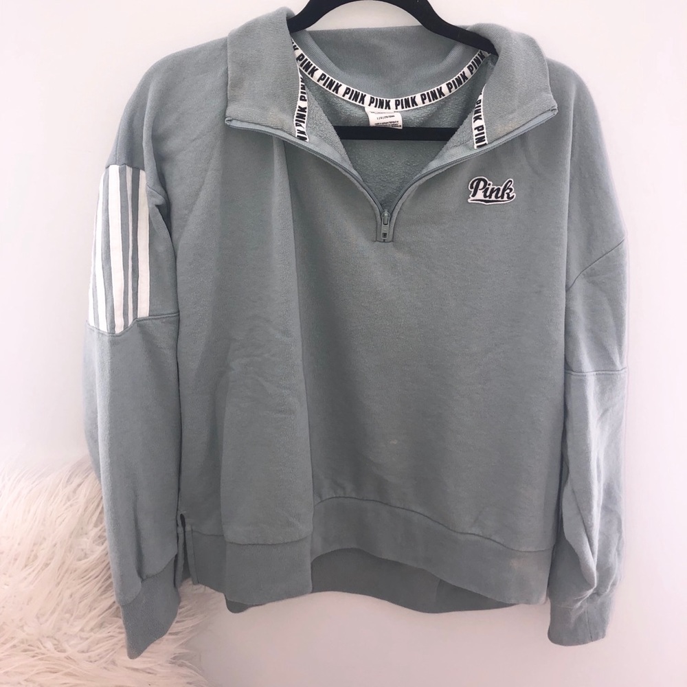 Pink VS Sweatshirt
